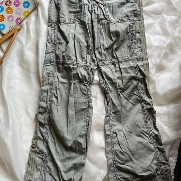 Highwaist cargos - Picture 4 of 4